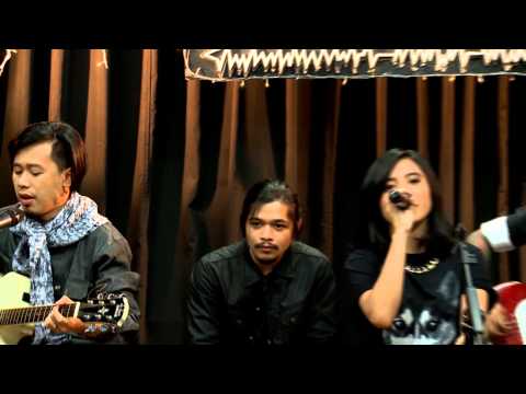 B-CLIP #96 KILLING ME INSIDE - Young Blood