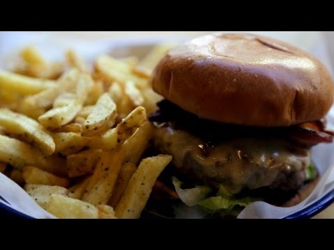 download lagu mp3 mp4 American Food Europe, download lagu American Food Europe gratis, unduh video klip American Food Europe