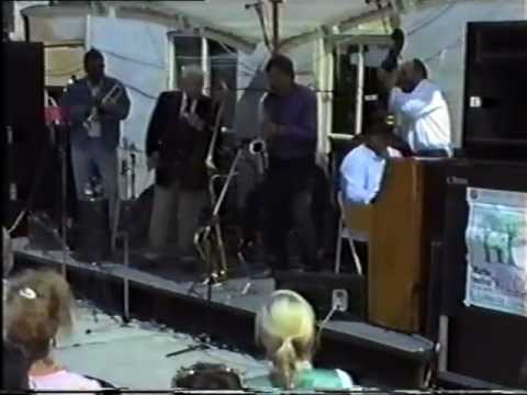 Remembering Spiegle Willcox - "Medley"