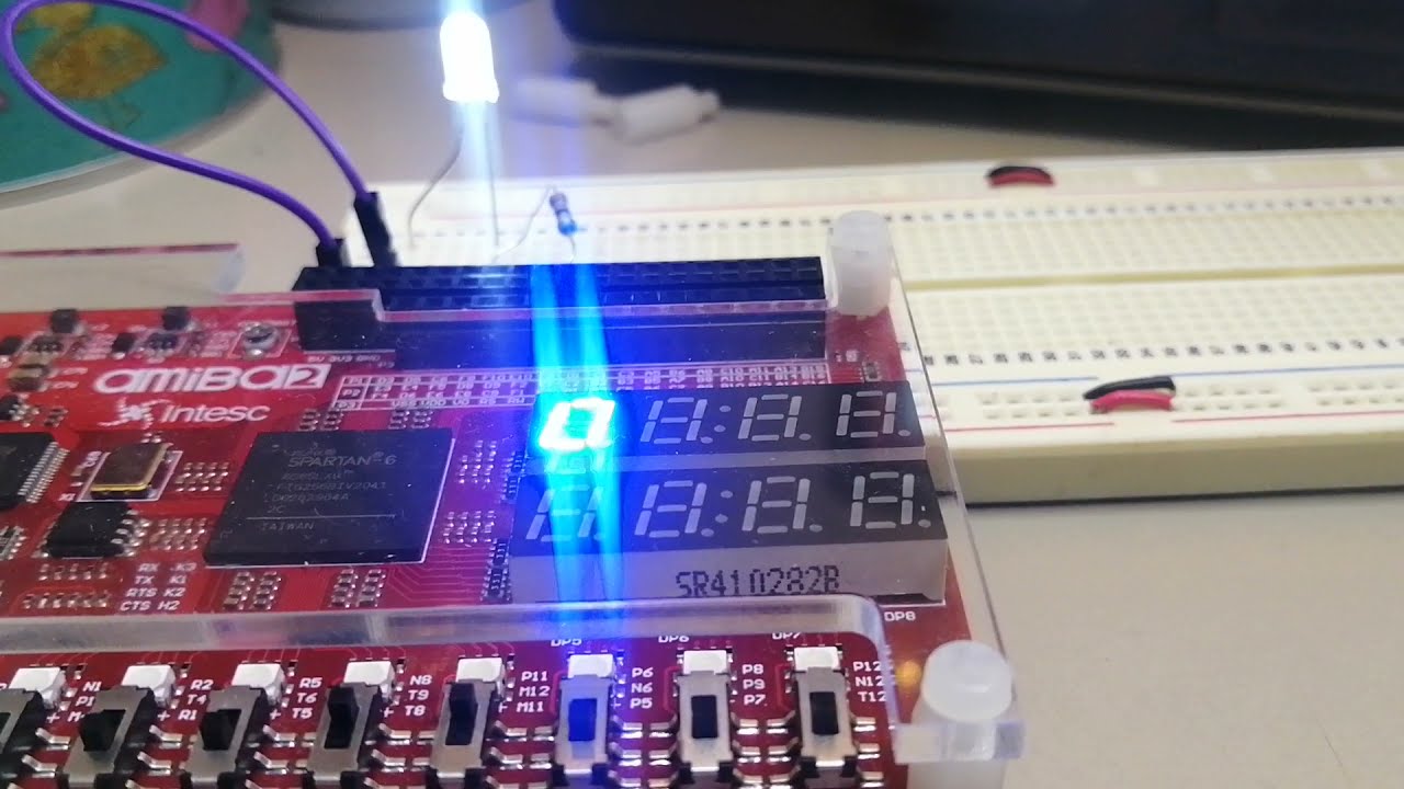 Controlar la intensidad de un LED | FPGA amiba2