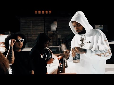 Surfio 600 ft. Bandhunta Izzy - SRT Slidin (Official Music Video)