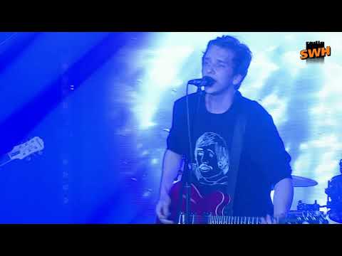 Fools on Parade - I need a toy (Live)