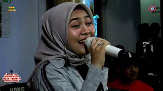Download lagu Bantal Guling Bisa Bicara Voc By Selvi Anggraeni Cipt Don Kinol mp3