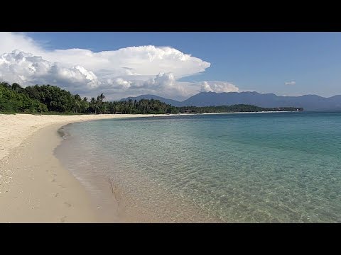 Saud Beach in Pagudpud Philippines: best beach in Luzon