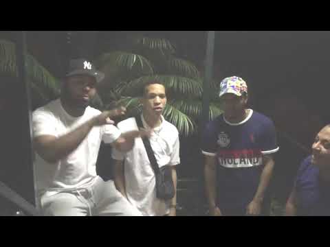 Mangee audio dice que rochy rd tiene  que  dársela  a Albert la ley  full calento