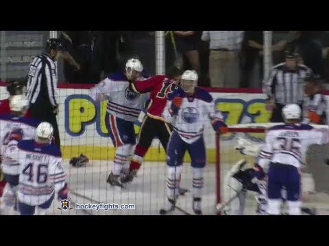 Travis Ewanyk vs Blair Jones Sep 14, 2013