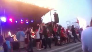 Makeshift Innocence- One Love *LIVE*