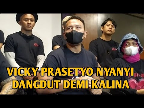 VICKY PRASETYO NYANYI LAGU DANGDUT DEMI KALINA