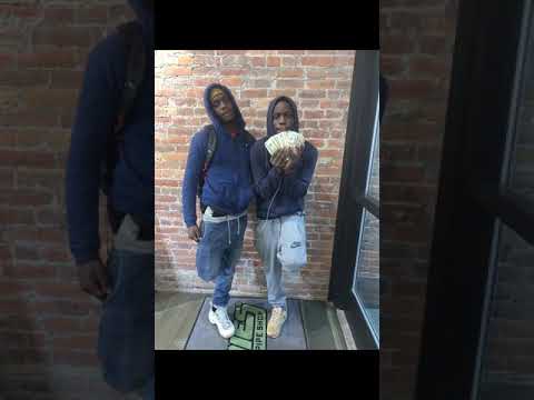 (4blocc yakeem free smoke ft dopeboi fazo (official audio)