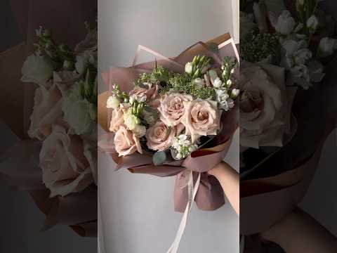 How to wrap a flower bouquet in craft/ kraft paper FLOWER WRAPPING DIY TUTORIAL | EASY TIPS & TRICKS