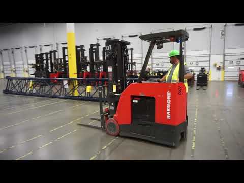 Raymond 425 C40TT Docker Stand Up Electric Forklift - Tag #218237