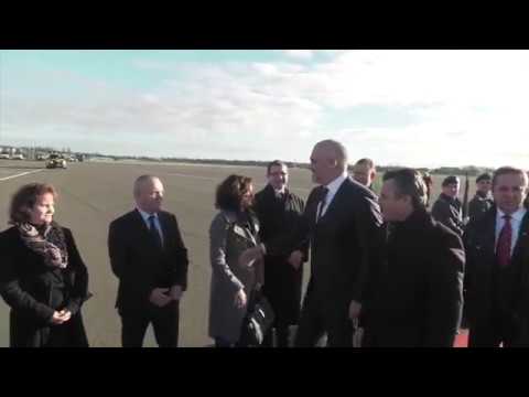 Report TV - Berlin, Rama pritet me ceremoni në 14:00 do të takohet me Merkel