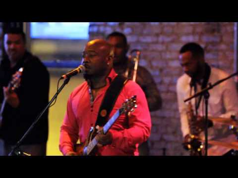The Terence Young Experience - Feeling Single  LIVE