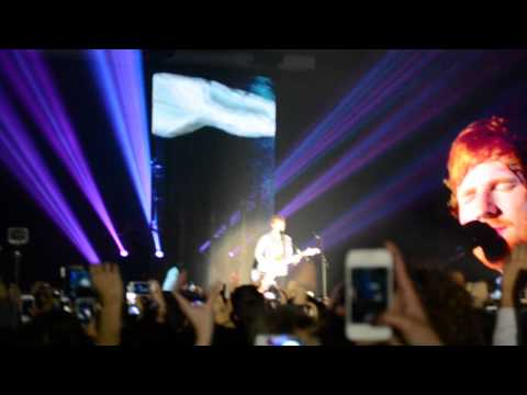 Thinking Out Loud + Kiss Me + This  - Ed Sheeran live @ Alcatraz - Milan (20.11.2014)