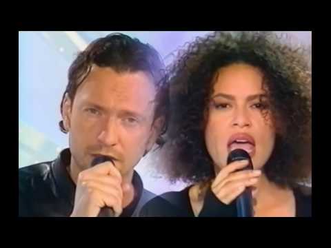 Viktor Lazlo, Antonacci Biagio - Le Message est pour Toi (Surprise Party)