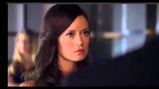 Arrow 2x01 - Walter Steele to the Rescue video