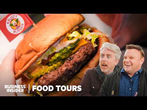 環球影城好萊塢「必吃」美食總攻略！🍜｜美食導覽｜Food Insider (Finding The Best Restaurant at Universal Studios Hollywood | Food Tours | Food Insider)