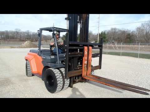 2016 Toyota fork lift 8FD70U C&C Equipment