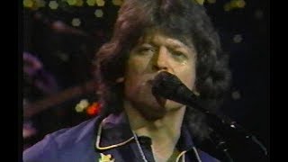 That's The Way Love Goes - Johnny Rodriguez - Live