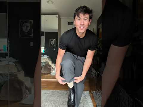 #GRWM for a black and gray monochromatic look. I love these subtle yet stylish pieces: