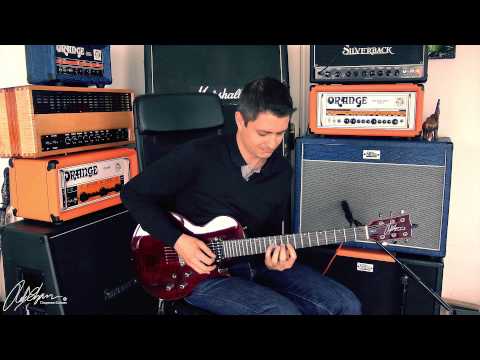 Chapman Guitars - 8 Minutes Of Extreme Shred