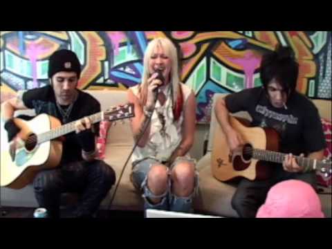 SHEtv Interviews - Eye Candy - Mistakes (Acoustic)