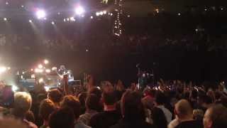 Pearl Jam-McCready Alive Solo- 052613 Oracle Arena, Oakland, CA