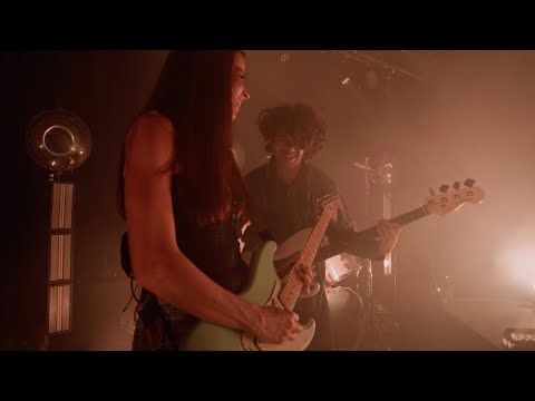 The Jungle Giants - She's a Riot (Live at The Tivoli, Brisbane)