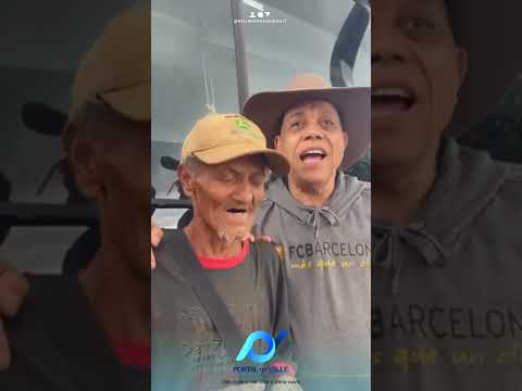 A dupla sertaneja goiana André e Andrade esteve em Itapaci e encontrou o senhor Milton,