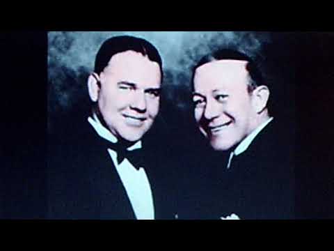 Billy Jones and Ernie Hare:  "All She'd Say Was 'Umh Hum' "  (1920)