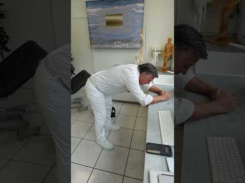 Lumbago?! Immediate relief for sudden back pain 💥🛑#lumbago #sanotape