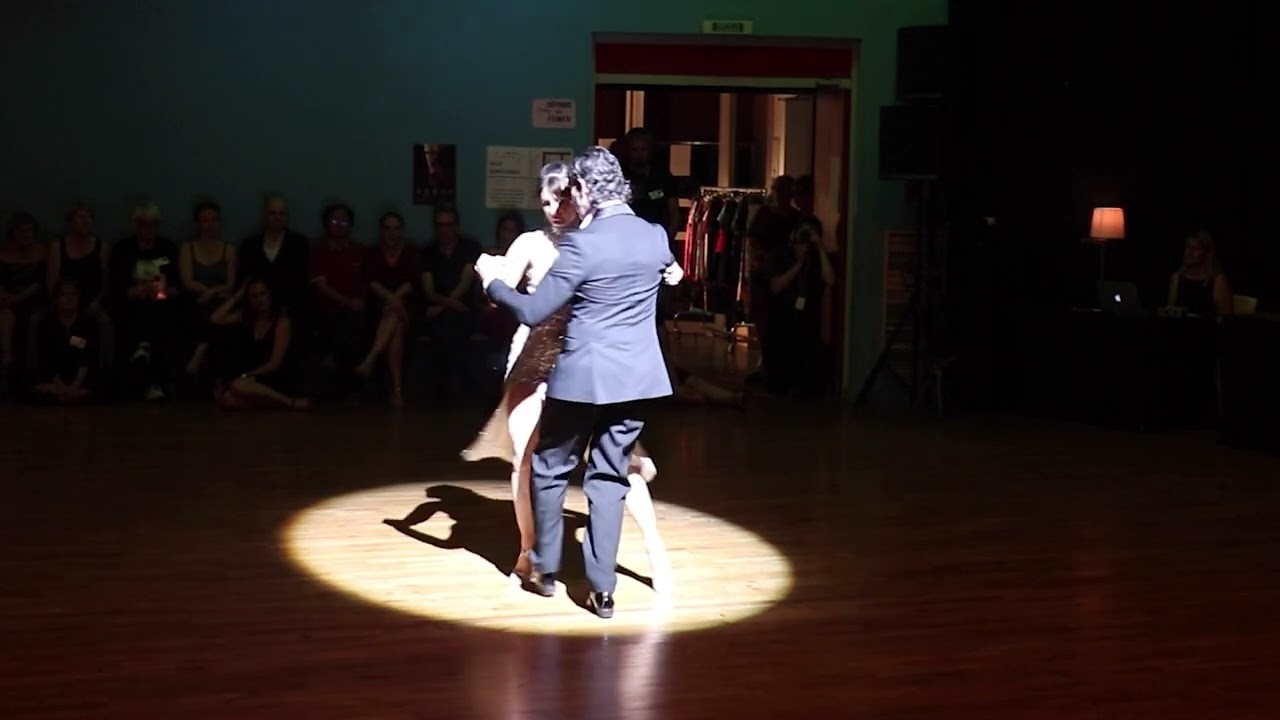 Video thumbnail for Limouzi Tango Festival 2024 - Damian Rosenthal & Vanessa Fatauros - Tango A Vivre Limoges