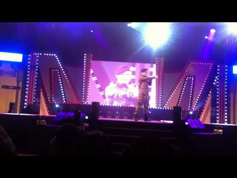 KCM 꽃을 든 남자120430, 6군단 위문열차