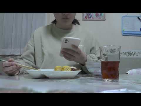 英文学科 【学生制作映像2022】Smartphone Addiction（冨松由真・櫻井幸菜・内野芹菜）