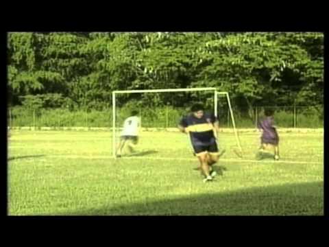Maradona playing soccer game in Cuba (2001)