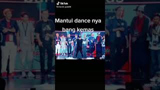 Download lagu Dance bang kemaz pake z mantul banget mp3
