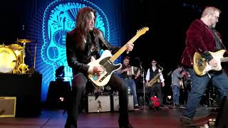 The Mavericks, FINALE Tarrytown Music Hall 10.25.18 (Set list below)