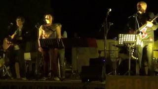 Y'a des indiens partout (hommage à Carlos)