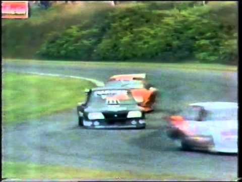 sports sedans at surfers paradise raceway 1985
