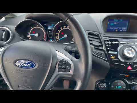 FORD FIESTA - Titanium.