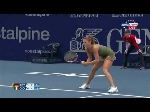 Camila Giorgi - Unforced Errors (2014-10-07, Generali Ladies Linz, R32, vs Andrea Petkovic, 61-62)