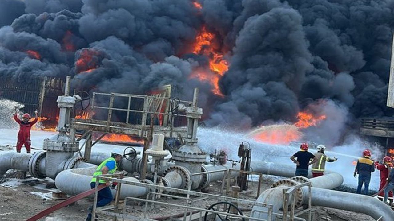 UKRAINIAN DRONES IGNITE MASSIVE FIRE AT RUSSIAN FUEL BASE IN LUHANSK || 2026