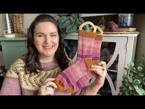 Cozy Meadow Knits Ep 37 - Colorwork, Sweaters and Socks! Knitting Podcast