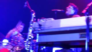 They Might Be Giants - &quot;Everything Right is Wrong Again&quot; (2013-11-02 - Terminal 5, NY)