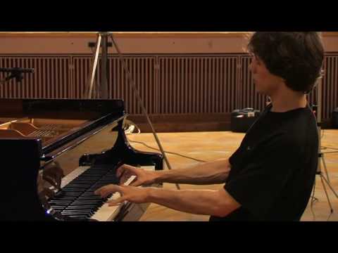 Video thumbnail for Prelude in C minor (Op. 28, No. 20)