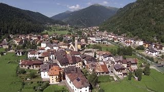 preview picture of video 'In volo sopra Pellizzano e Ossana (Val di Sole, TN)'