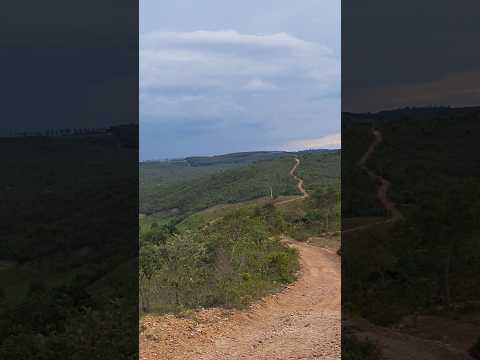 ENTRE OS VALES DE MINAS GERAIS , ESTÁ O VALE DO JEQUITINHONHA, CARBONITA MG