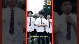 Download lagu Shi Shi cewek jagoan (1 vs 10) || murid baru 3 mp3