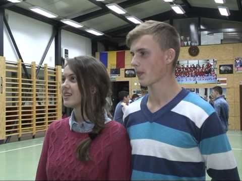 Pulsul Dornelor - Bobocii finaliști la Balul Liceului ION LUCA Vatra Dornei