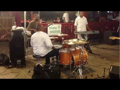 Khari Parker soloing to "Superstition"